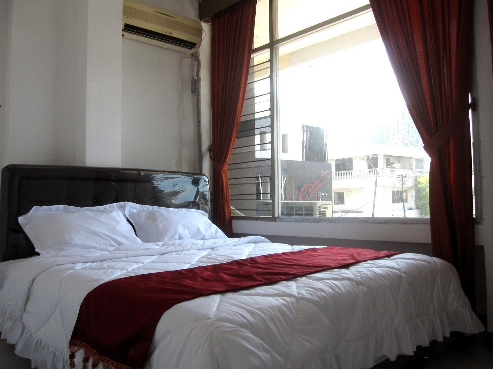 Providence Homestay Surabaia Exterior foto